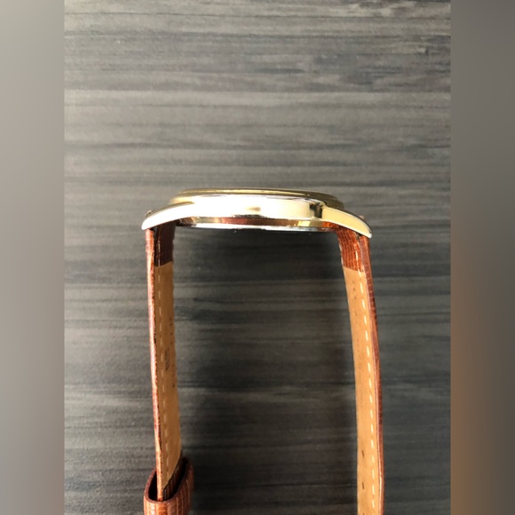 Vintage 25th anniversary Walt Disney Quartz watch - Picture 6 of 6